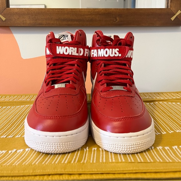 DEADSTOCK - Nike Air Force 1 SUPREME WORLD FAMOUS Red size men’s 10 US - Picture 15 of 16